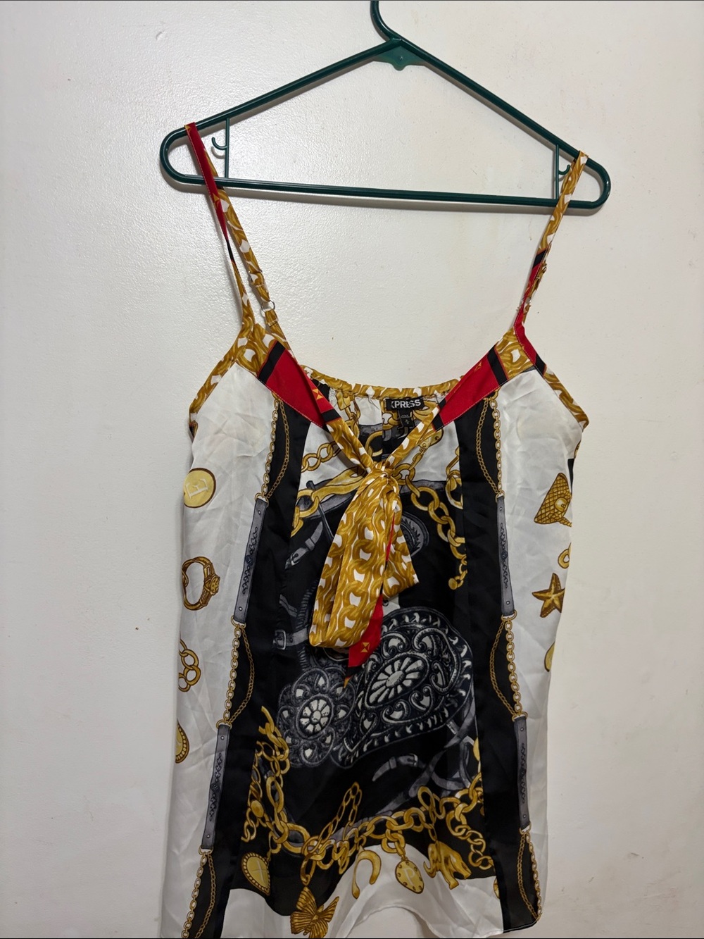 Express Multi‑Color Chain Print Satin Cami — Black/White/Gold/Red